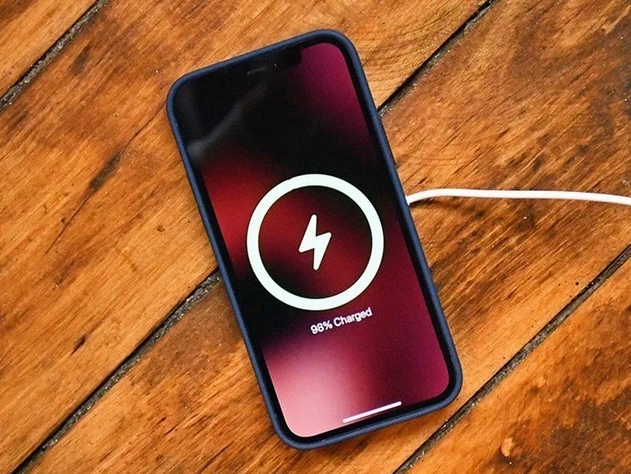 东昌苹果手机维修分享iPhone 12可以随便充电吗 